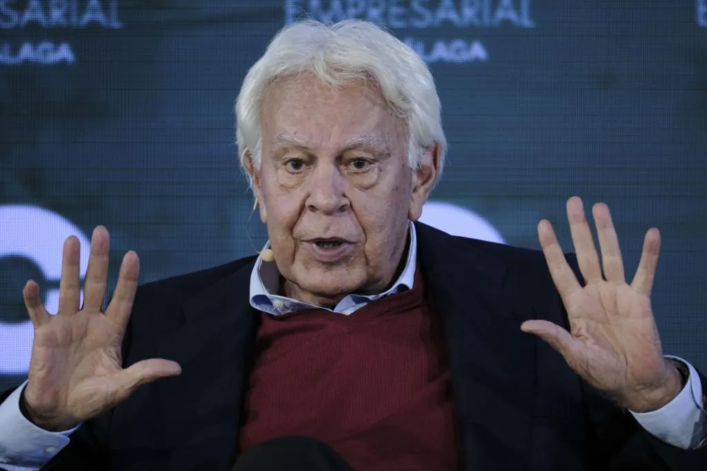 Felipe González en el coloquio de Málaga