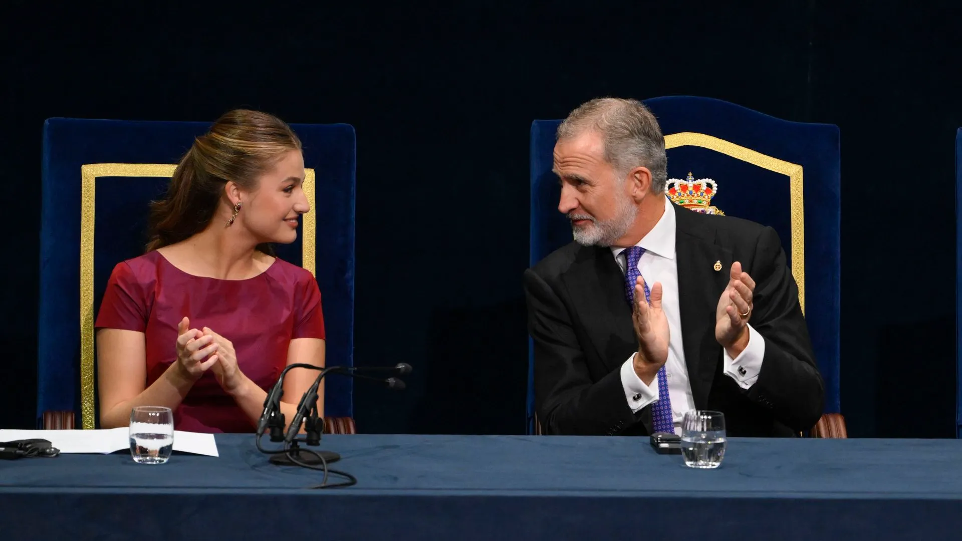 Leonor y Felipe VI durante la ceremonia